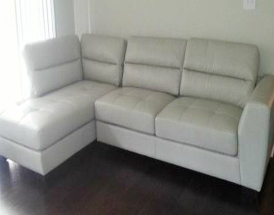 Sofa sectional with 