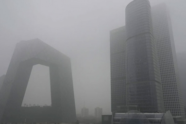 China&#039;s Beijing Shuts Roads and Playgrounds due to Heavy Smog