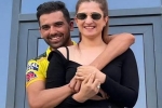 Deepak Chahar new updates, Deepak Chahar in match, viral deepak chahar proposes to his girlfriend, Bigg boss 5
