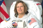 space, Challenger deep, first american woman who walked in space reached the deepest spot in the ocean, Astronaut